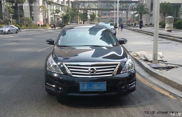 坐惯了沙发，不愿再坐板凳