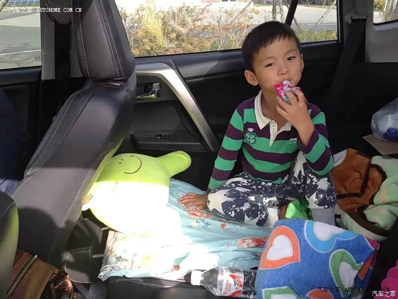 总体感觉不错，价格小高，现在优惠后价格还可以。