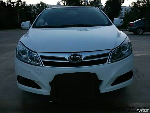 对自主充满信心，对结果很不满意