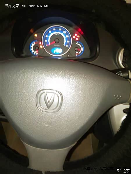 青春活力派！外观时尚！油耗低！挺灵活的！停车方便！