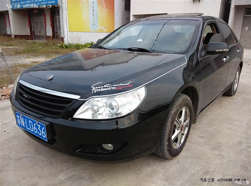 开起来稳重，老婆说坐上去也舒服，性价比足够高。