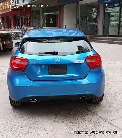 作为一款女生开的车，外观拉风内饰美，动力绝对够，安全系数高。