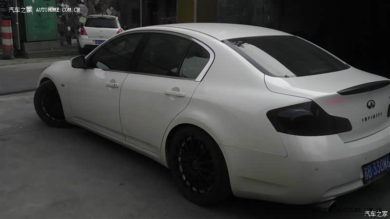 动力不错，操控一般