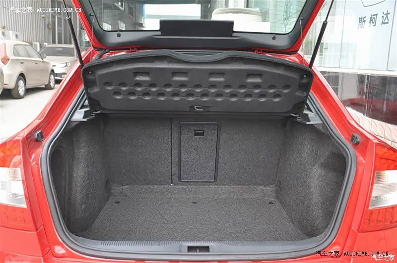 速度与激情还有实用相结合的家用小钢炮，在不激情下我们就老了！