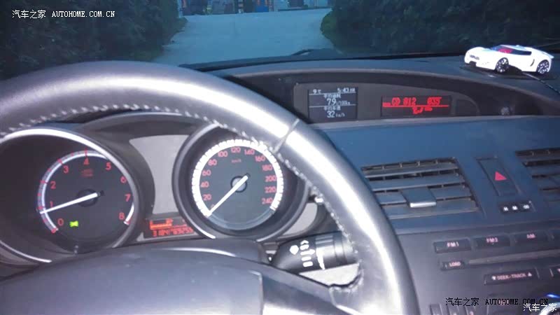 喜欢ZOOM-ZOOM的感脚，星星就是一个狂野的少年。