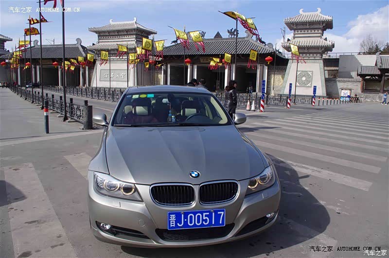 宝马3系E90系列确实经典，操控一流，宝马操控确实名不虚传。