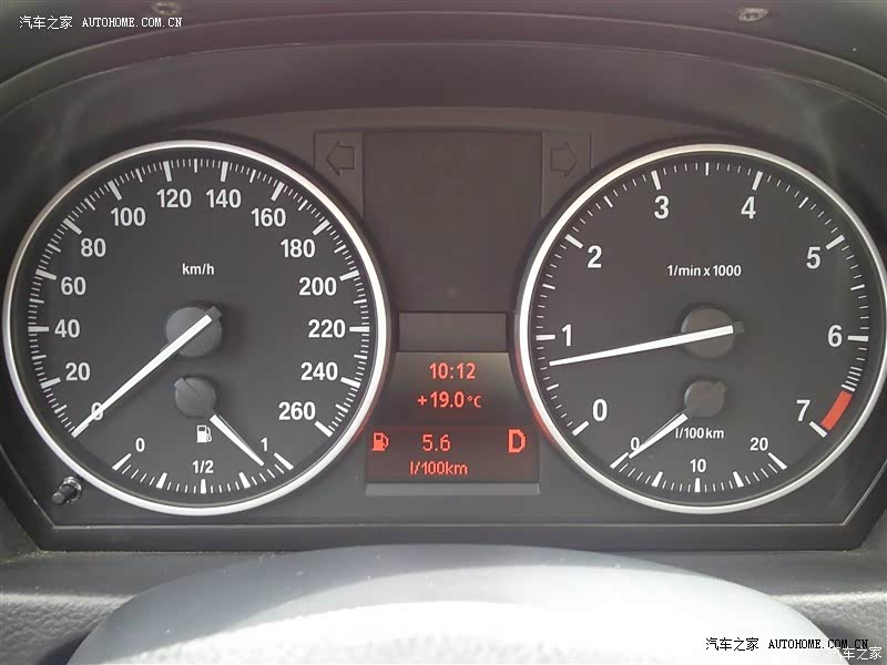 扎实的底盘，精准的转向是最吸引人的