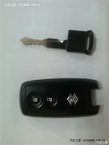 操控舒适，视野开阔，稳定性好。小毛病少，用着舒服。