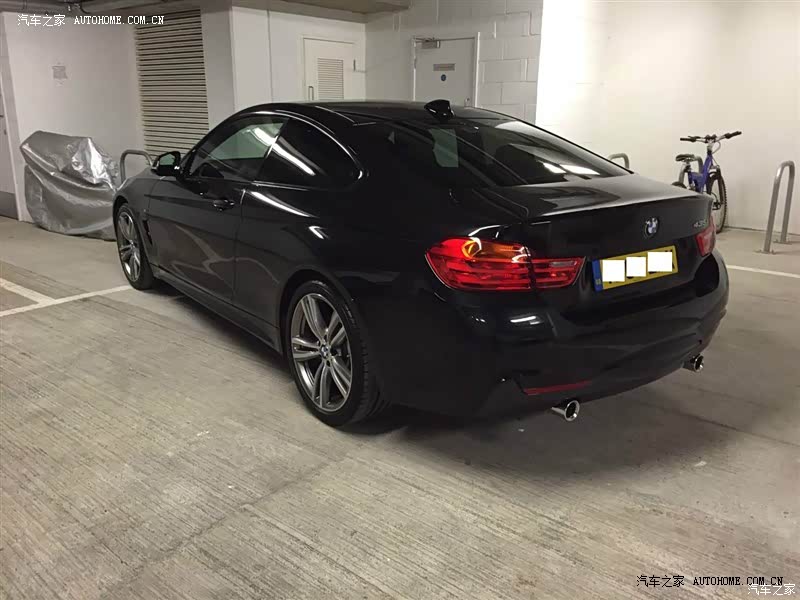 运动模式下高速体验绝佳，外观轮廓鲜明，双门帅气拉风