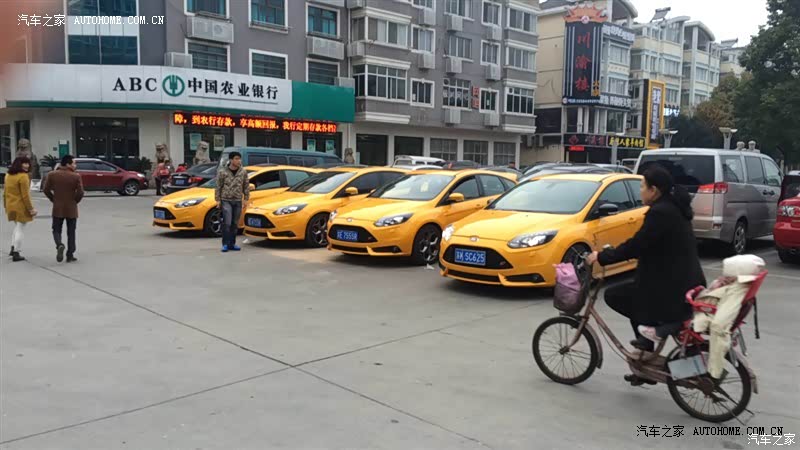 男人，30岁前必须拥有一辆快车......一辆专属年轻人的车