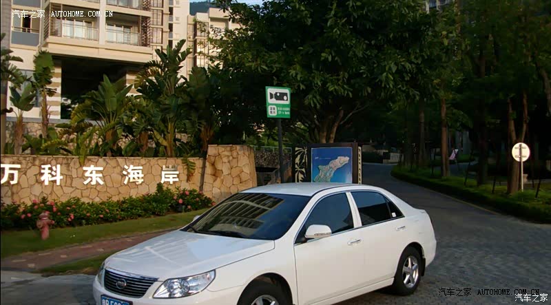 快6年了，只有正常保养，开车26年来最省心最实惠比较舒服的车