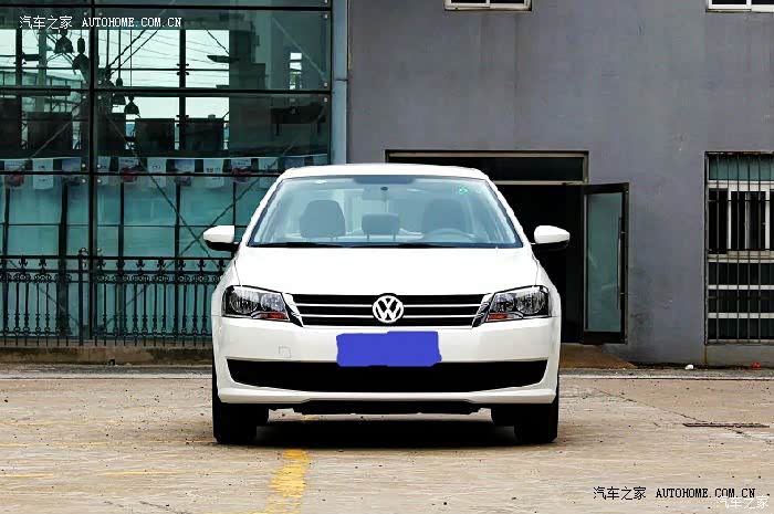 白色大气，空间宽敞，速度给力，活的就是这个痛快劲。