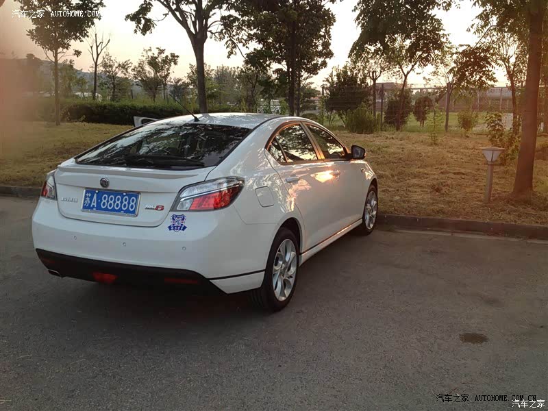 价格不贵，做工优良，配置够用，有一定的驾驶乐趣。