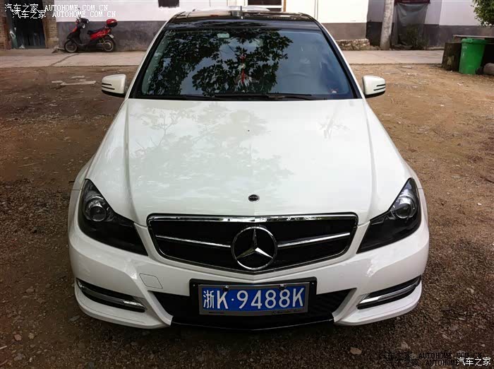 车子总体来说还是不错的，就是后排空间比较局促，维修保养贵。