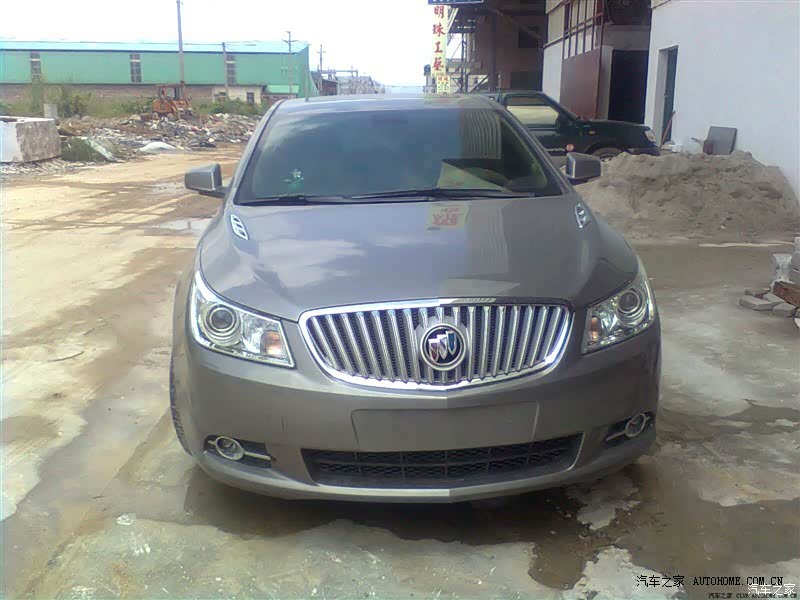 总体满意，底盘相对底点，通过性差。电瓶寿命短，空调滤网易堵塞