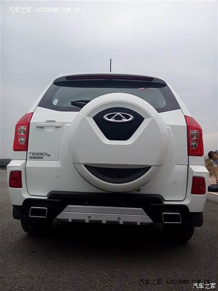 工薪阶层，收入不高，盼了好多年，终于购入心爱的第一辆车。