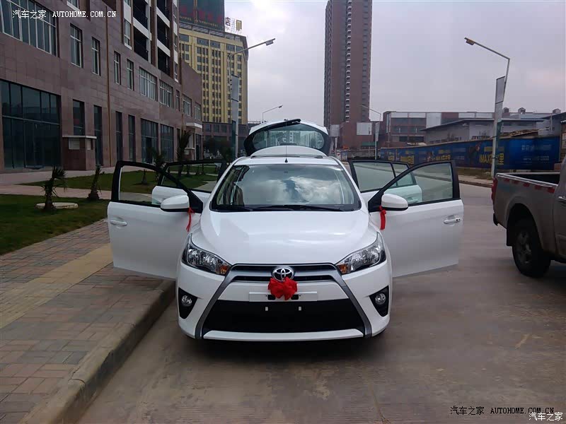 满足一般驾驶，驾驶和乘坐舒适，无钥匙系统很方便！