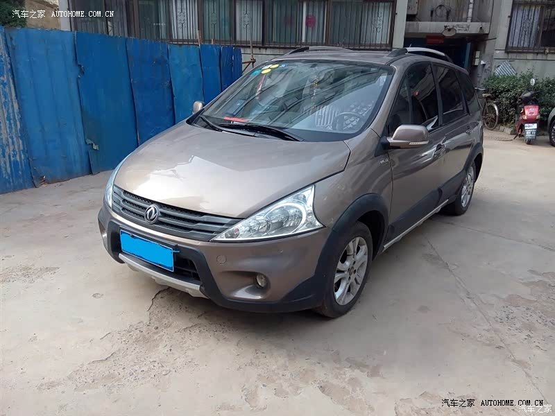 空间足够大，质量不行，油耗高