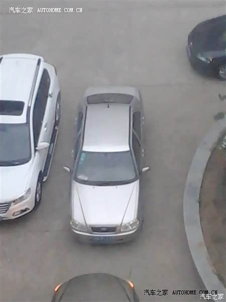 动力强劲，提速快，后备箱空间超大，能装下大件物品，非常实用。