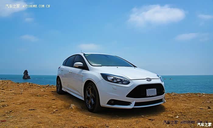 动力十足，操控十分犀利，是一辆让人想要去驾驶的一辆车。