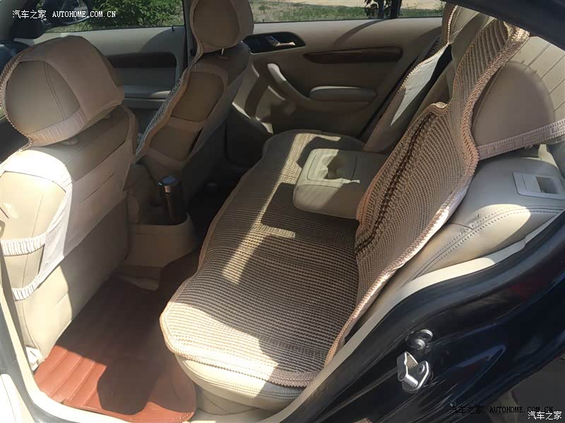 满足日常的普通用车需求，大空间，低油耗，高性价比。