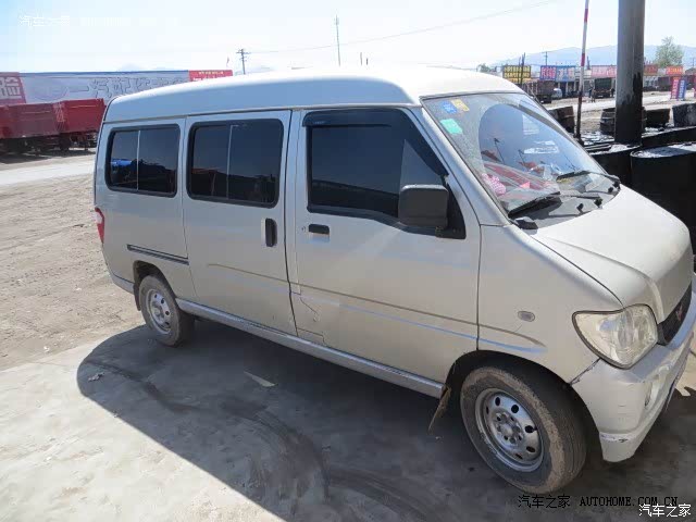 空间大，小毛病少。配件容易买到。非常省油。