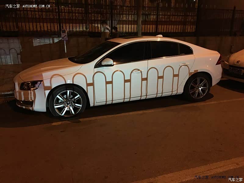 涡轮爽空间大外观俊朗带秀气内饰沉稳有魅力，不选ABB有大道理