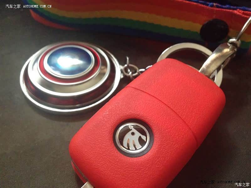 那些路上被我超车的人对不起啦，我实在看不下去你们磨磨唧唧哒！