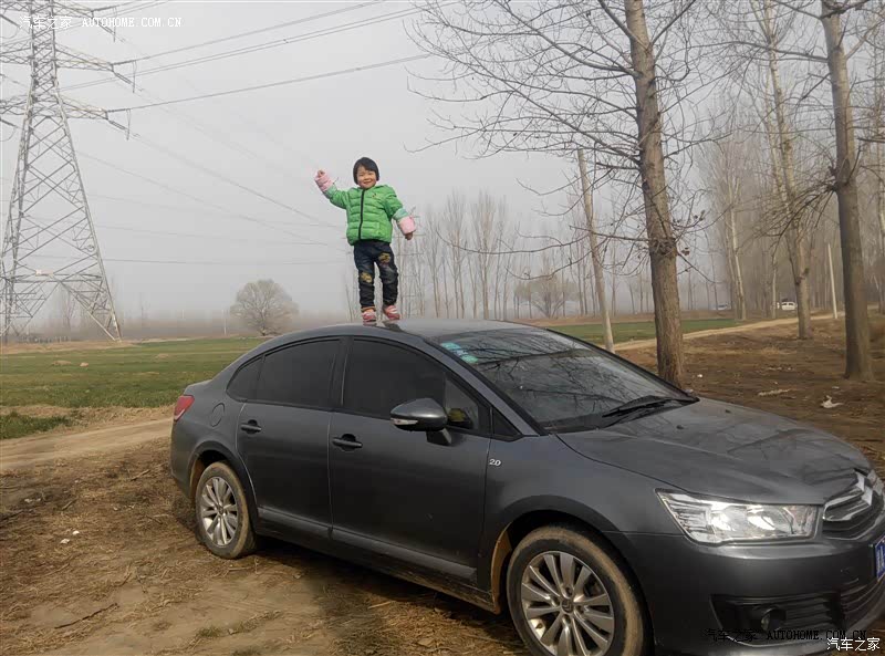 开着放心，坐着舒心，油耗闹心