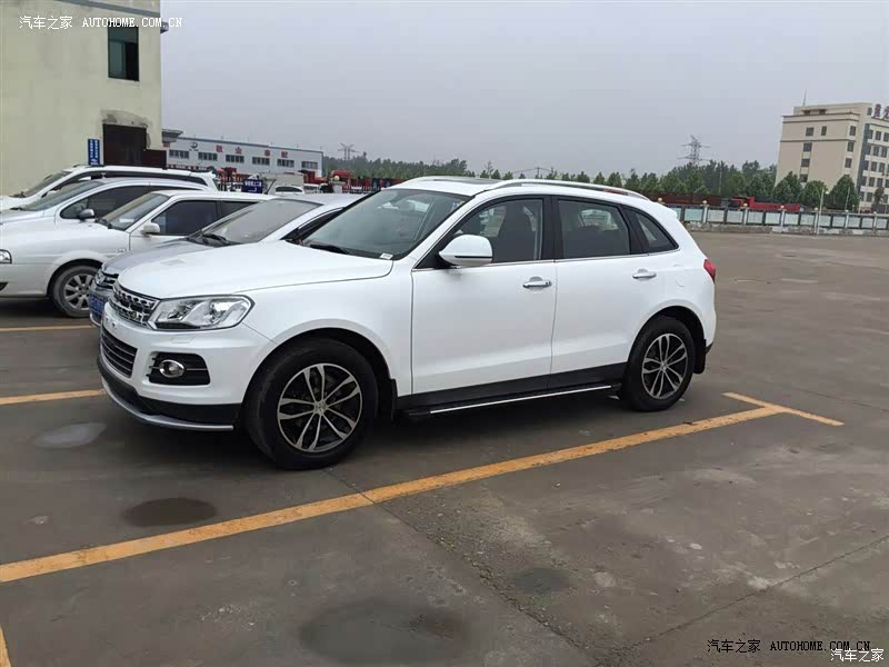 外观大气，配置完美，使用中有点小毛病不耽误对爱车好感