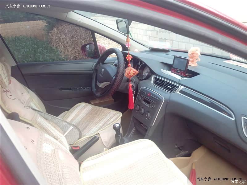 购买308已经两年半，总体满意，10万元的车，能做到这样很不易。