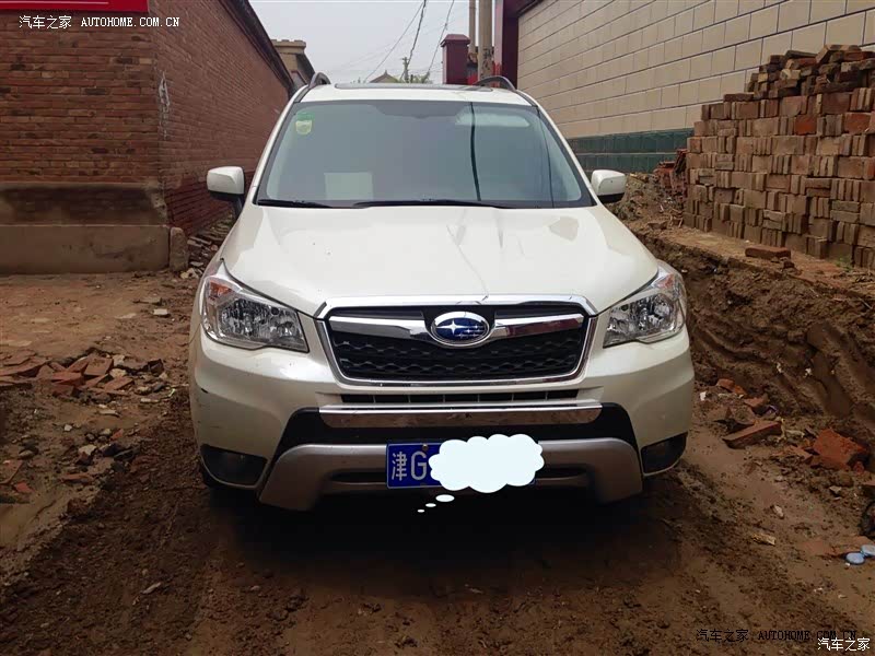 加速平顺，动力一般，方向盘、油门重。