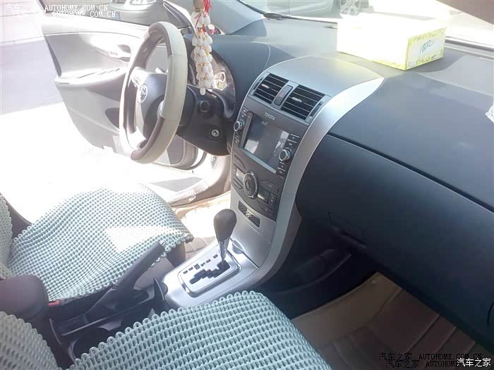 油耗适中，一年了，还是挺省心没遇到小毛病，喜欢