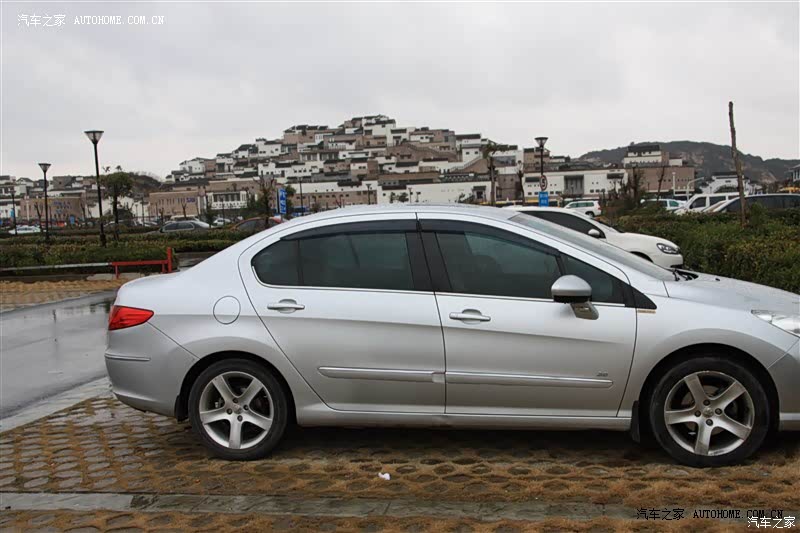 马力强劲 操控方便乘坐舒适 性能卓越