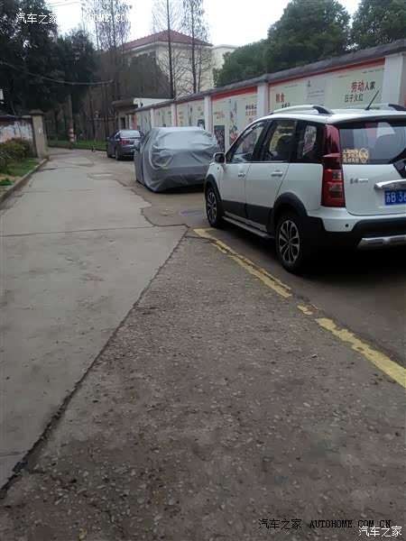 三月份开到现在没出现什么质量问题和什么异响  杠杠的  支持国货