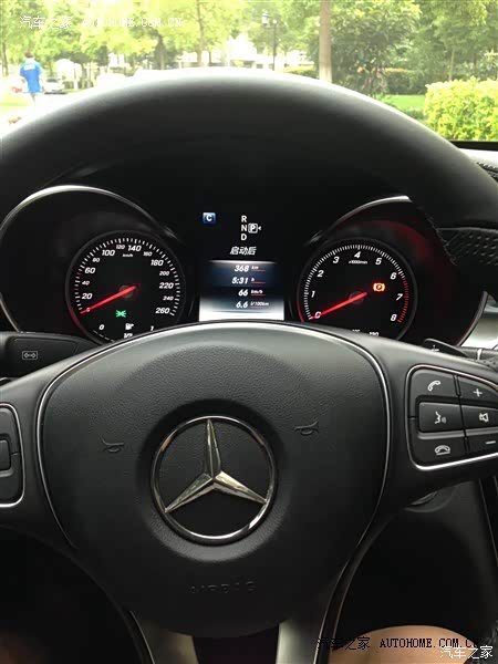 发动机声音响声音难听，换挡有顿挫，方向盘有异响，其他还好