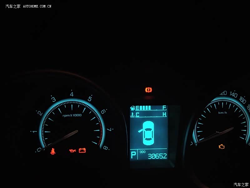 没有后悔过自己的选择，感谢你一年来相濡以沫的陪伴。