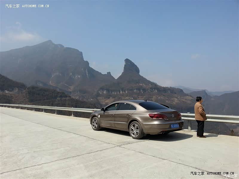 回头率高。百看不厌。上坡超车感觉爽。暂时没发现小毛病。