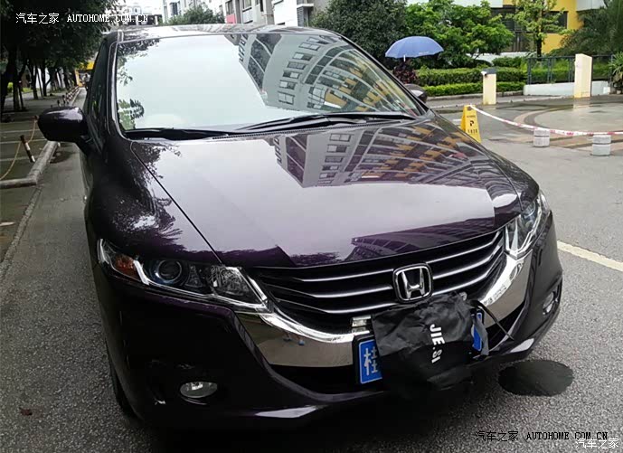 车辆驾驶轻松，内饰不错，故障毛病少，保养成本不高，动力强劲。