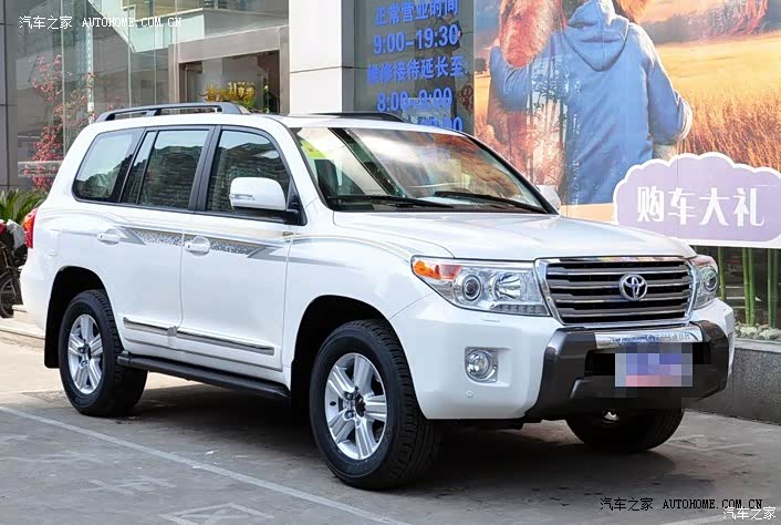 越野好性能扭力强翻山越岭不费力空间大感觉好底盘高