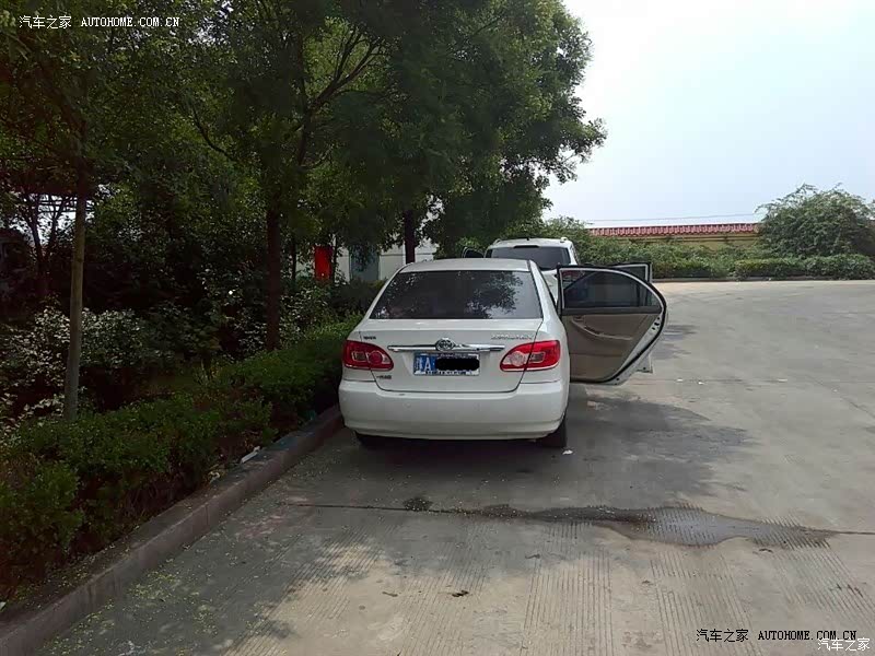 省油，通过性超强，空间，操控一般，跑长途让人踏实放心。