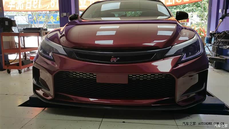 个人觉得30万以内的后驱车，锐志6缸能玩得起来。