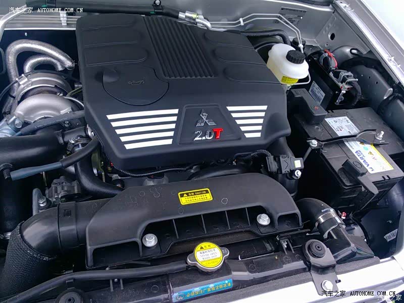 舒适性很好，操控不错，但是视线一般