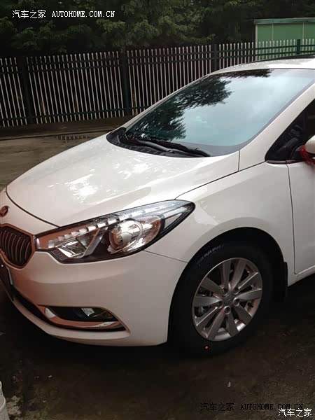 拉风的外观丰富的配置吸人眼球