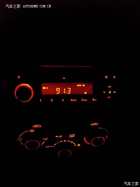 比较经典的一款小车 ，外观漂亮，操作性良好。