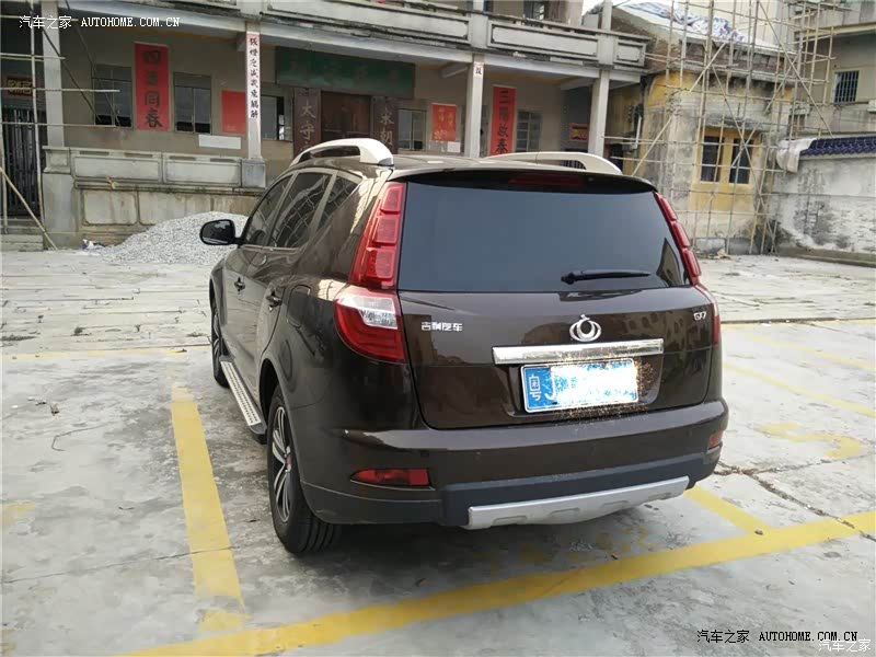 空间大，静音不错，底盘扎实，操控好，做工有提升空间，油耗可以