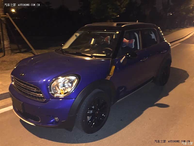 完全被countryman的颜值所吸引，内饰很特别很洋气很个性。