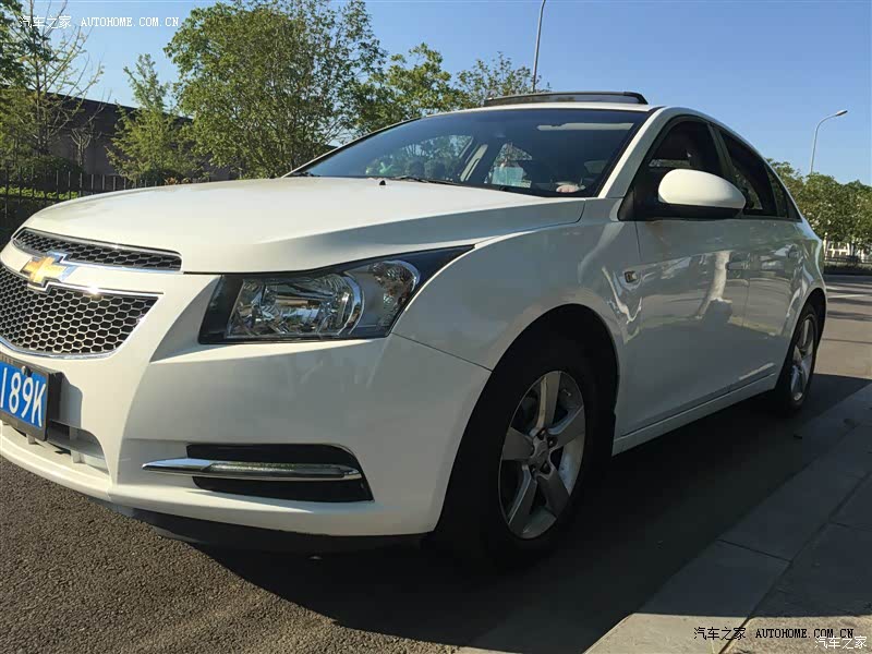 外观犀利时尚，提速动力一般，高速表现优异，油耗稍高，性价比高