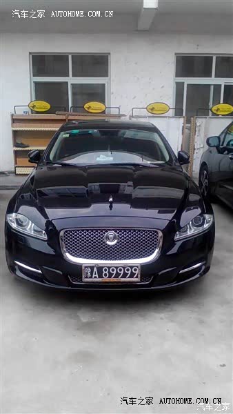 也就外观让人满意。动力基本上够用。内饰漂亮不实用。