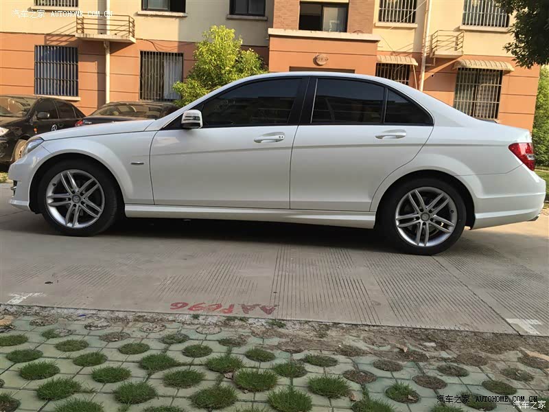 车非常好，外观、内饰、操控、动力都非常满意，性价比高！大爱！